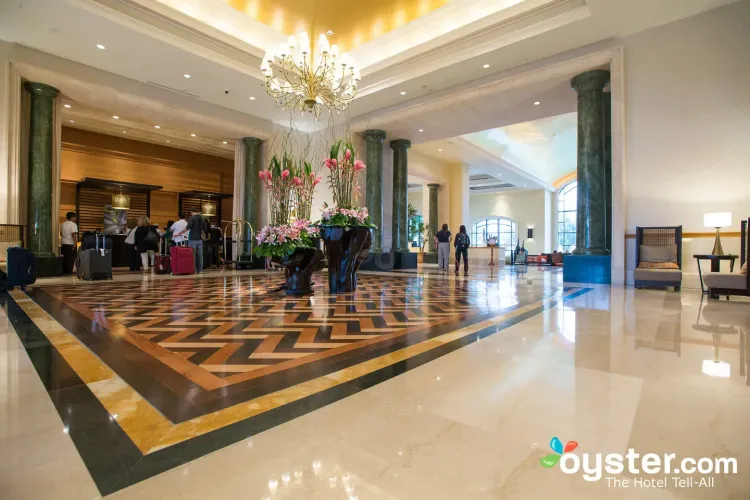 Most Romantic Hotels in Cancun